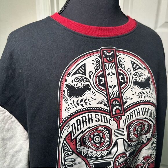 Star Wars Men’s Darth Vader Red and Black Sweatshirt - Picture 5 of 6